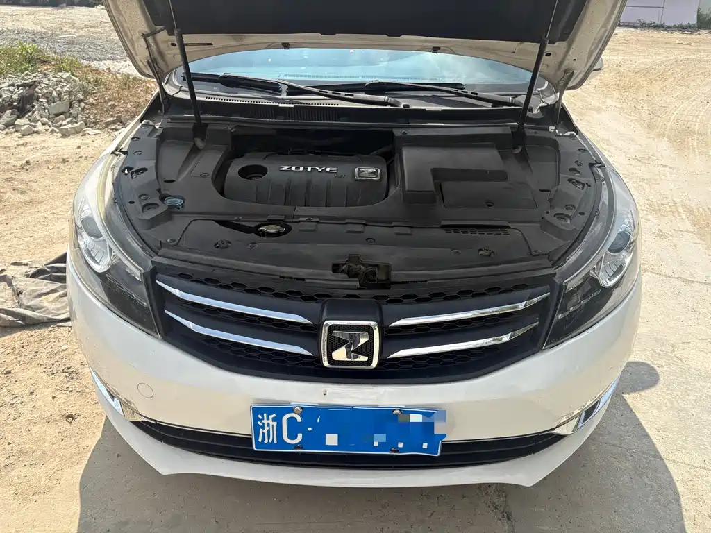 Zotye 众泰Z560 — миниатюра 9