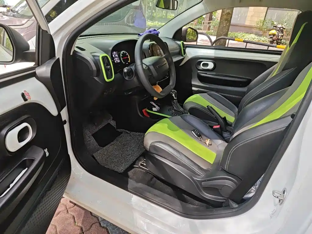 Roewe Clever — миниатюра 14