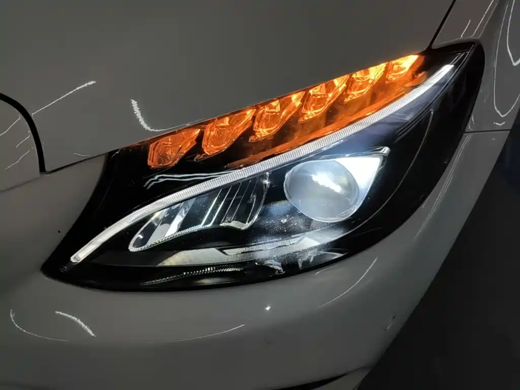Mercedes-Benz C-Class — миниатюра 24