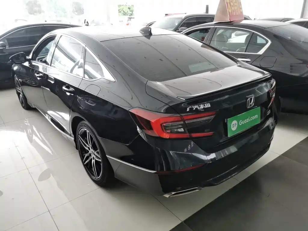 Honda Accord — миниатюра 5