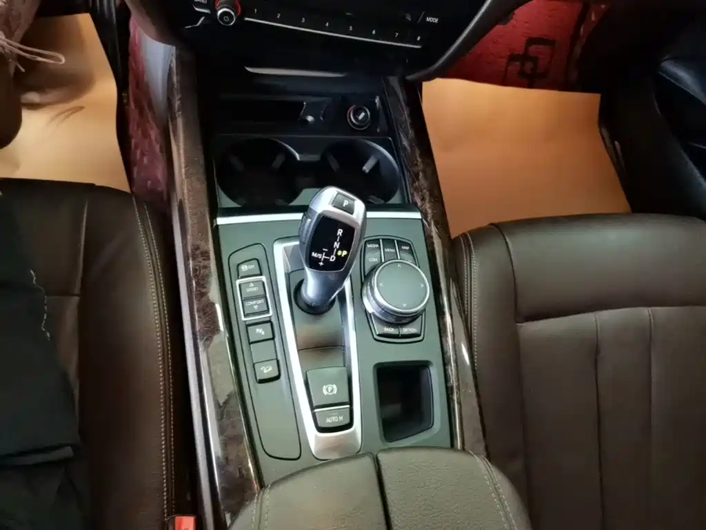 BMW X5 (Import) — миниатюра 14