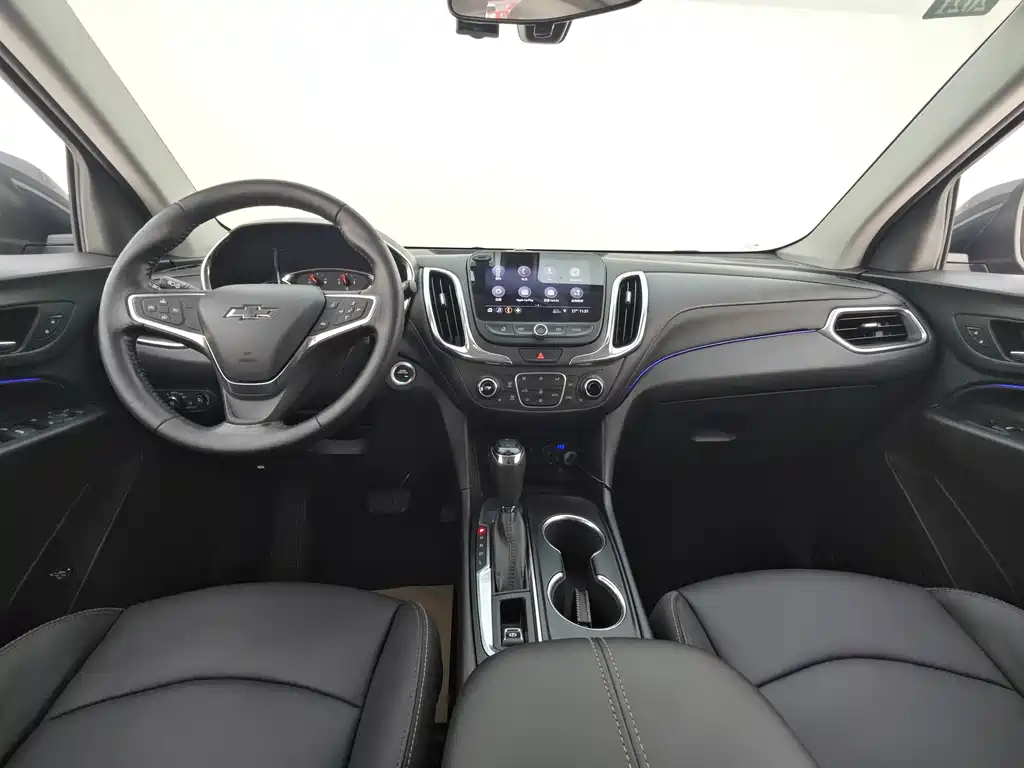 Chevrolet Equinox — миниатюра 24