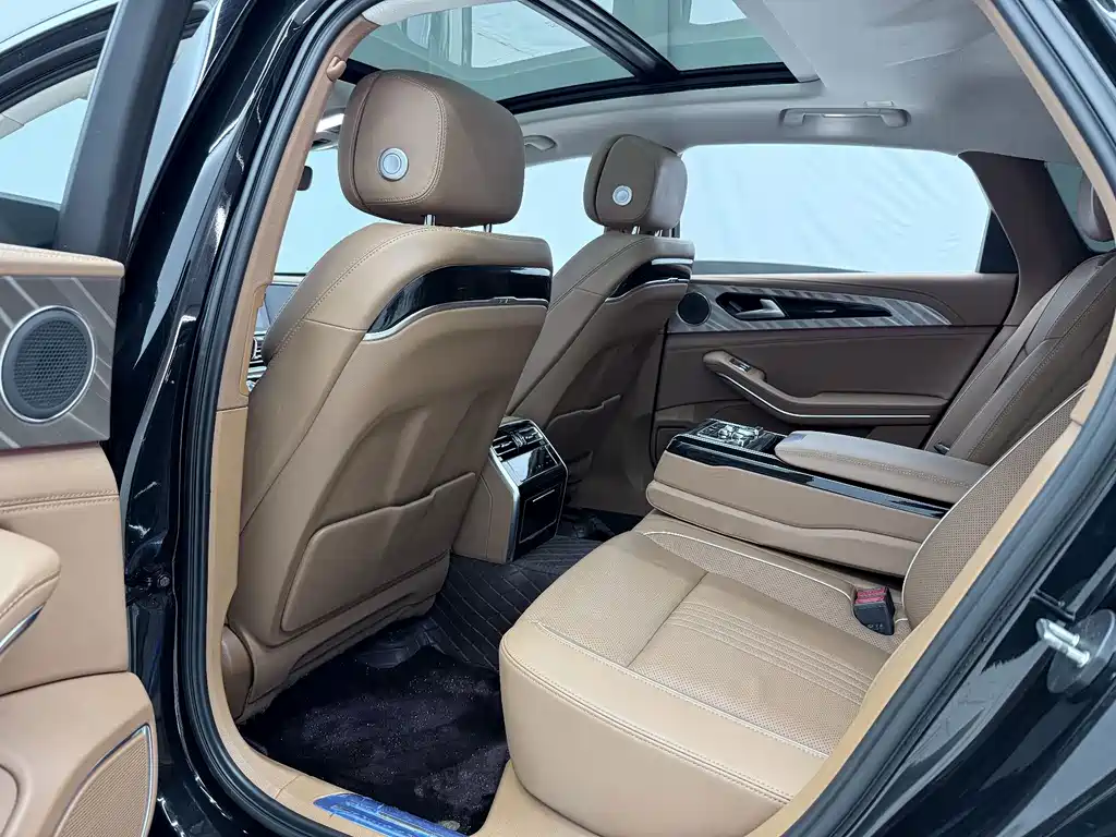 Hongqi Hongqi H9 — миниатюра 10