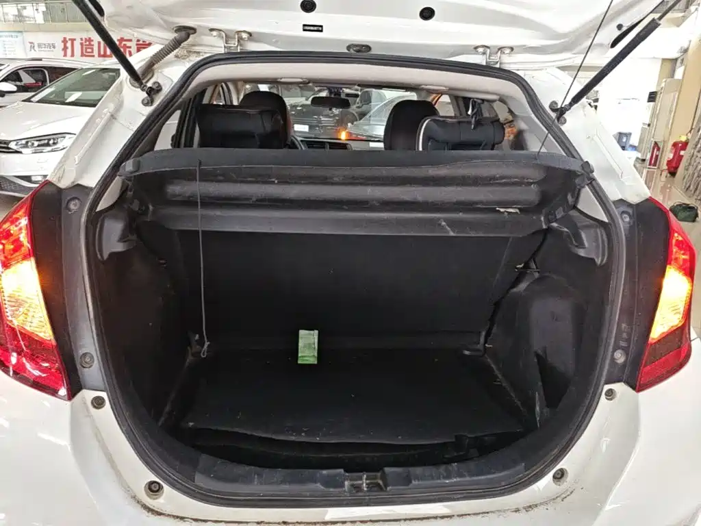 Honda Fit — миниатюра 19