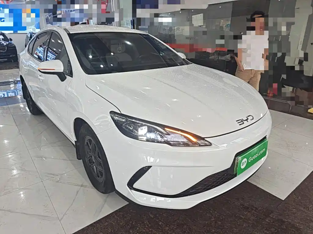 BYD Seal 05 DM-i — миниатюра 4