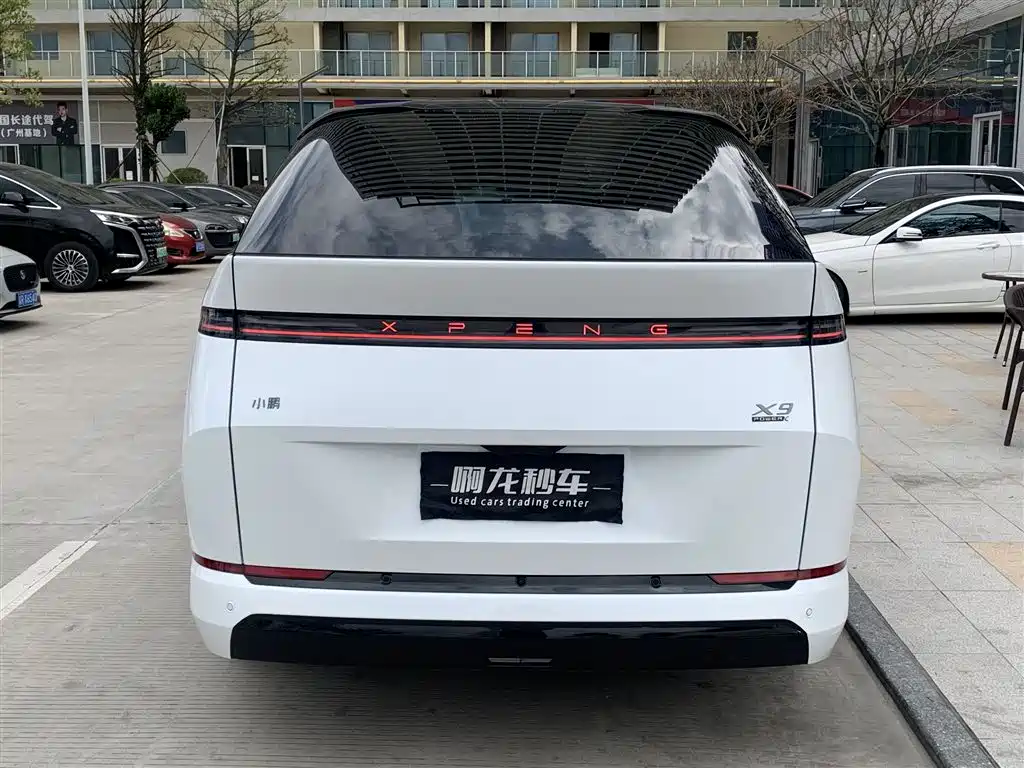 XIAOPENG X9