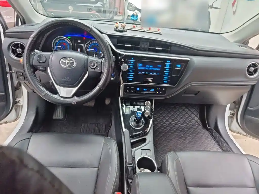 Toyota Corolla — миниатюра 10