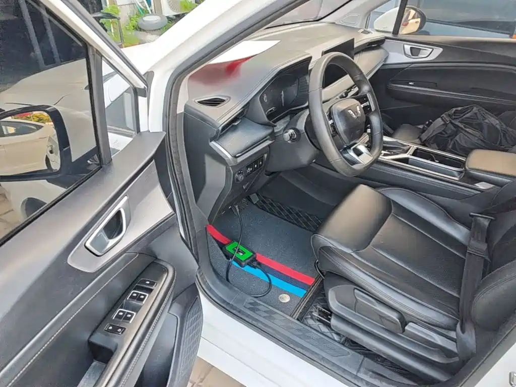 Wuling Jiachen — миниатюра 16