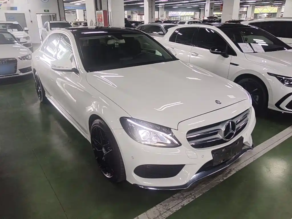 Mercedes-Benz C-Class — миниатюра 4