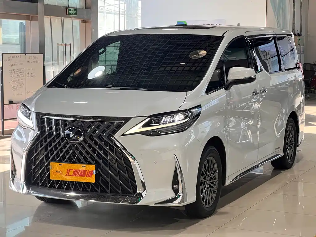 Lexus LM 2023