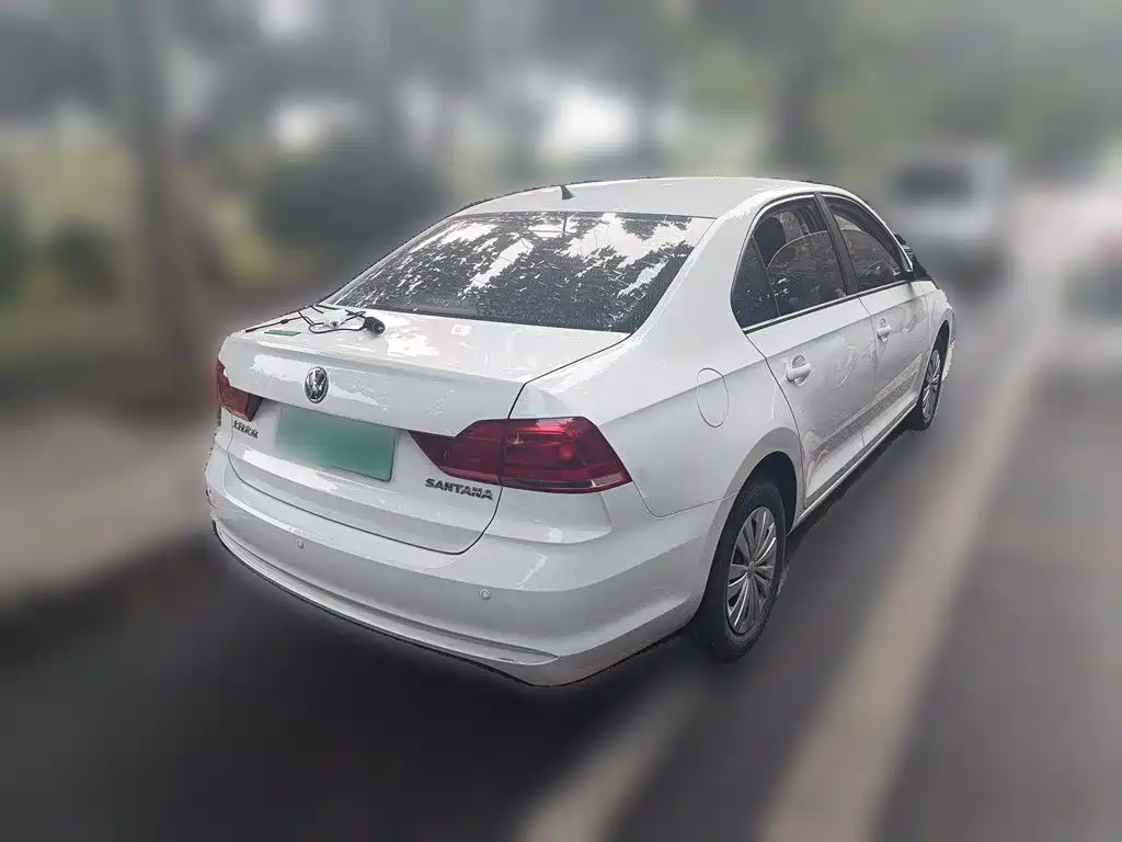 Volkswagen Santana — миниатюра 4