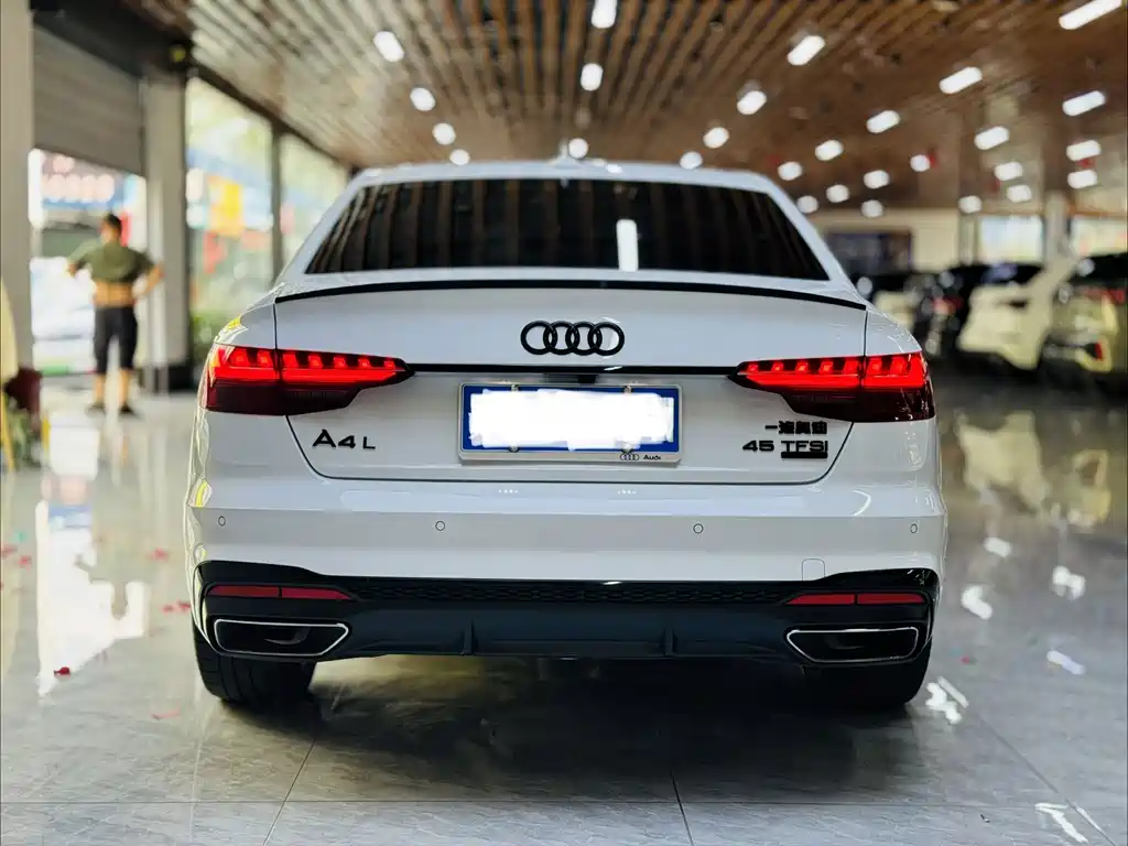 Audi A4L — миниатюра 15