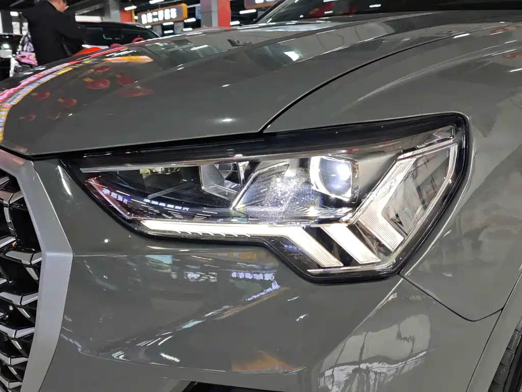 Audi Q3 2024 35 TFSI
