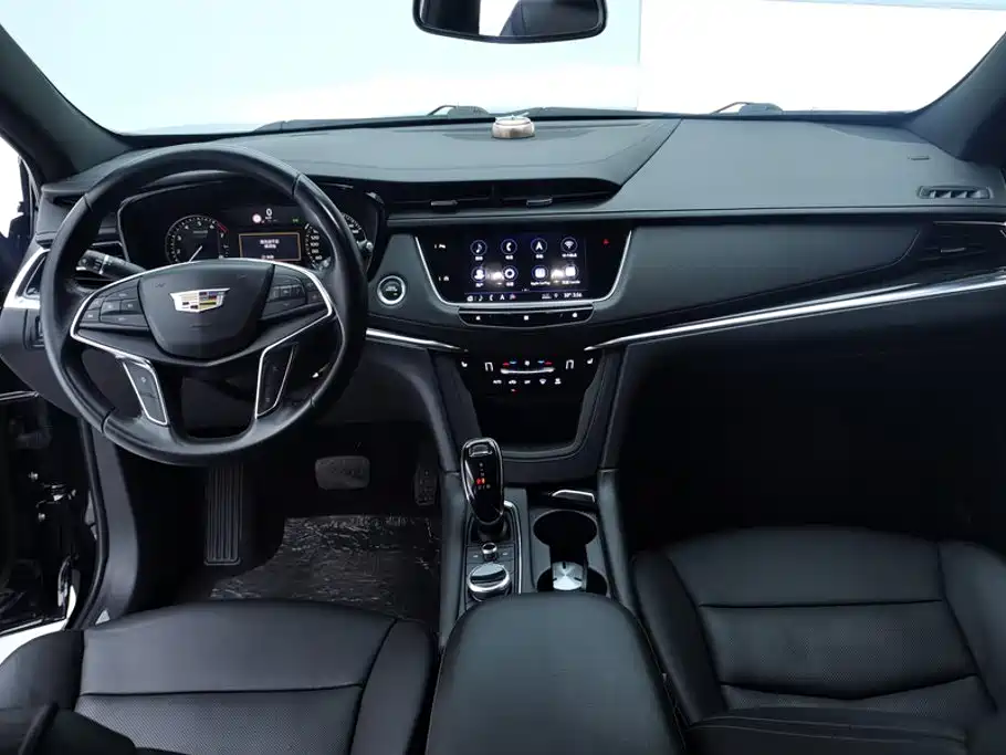Cadillac XT5 — миниатюра 12