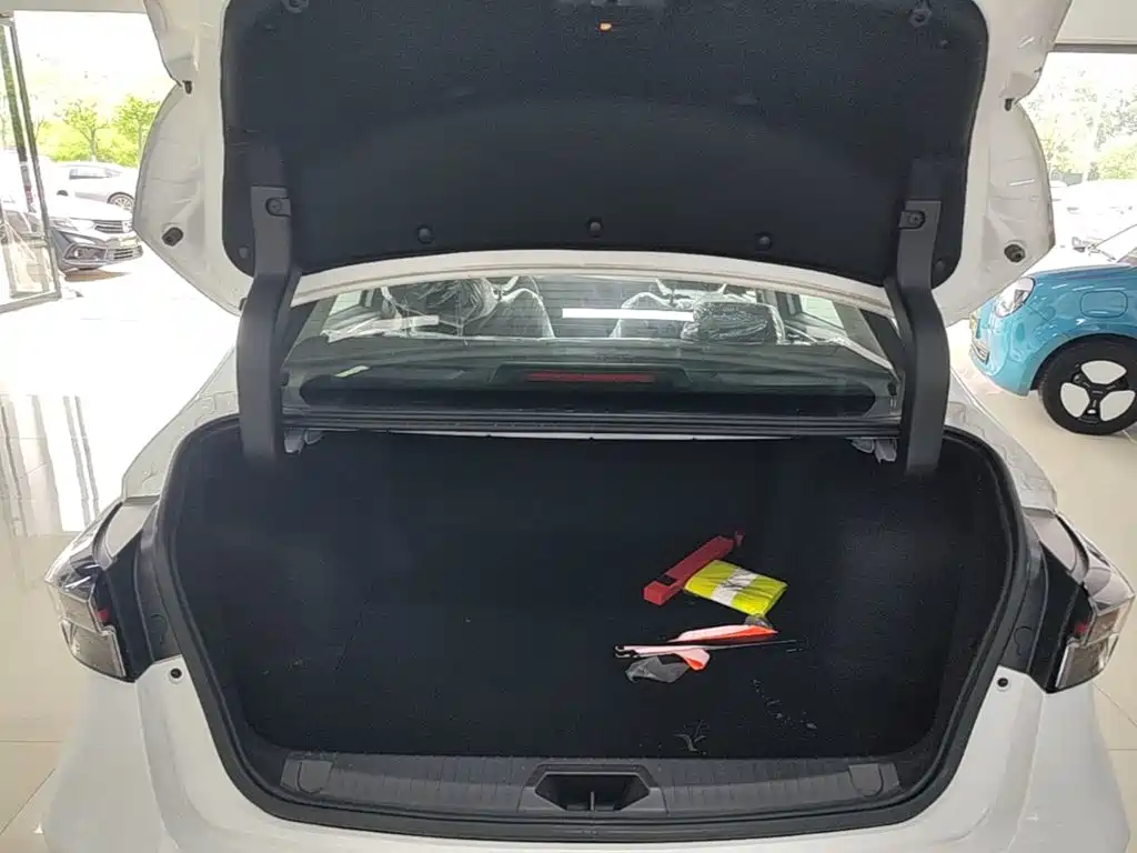 Chery Arrizo 5 PLUS — миниатюра 19