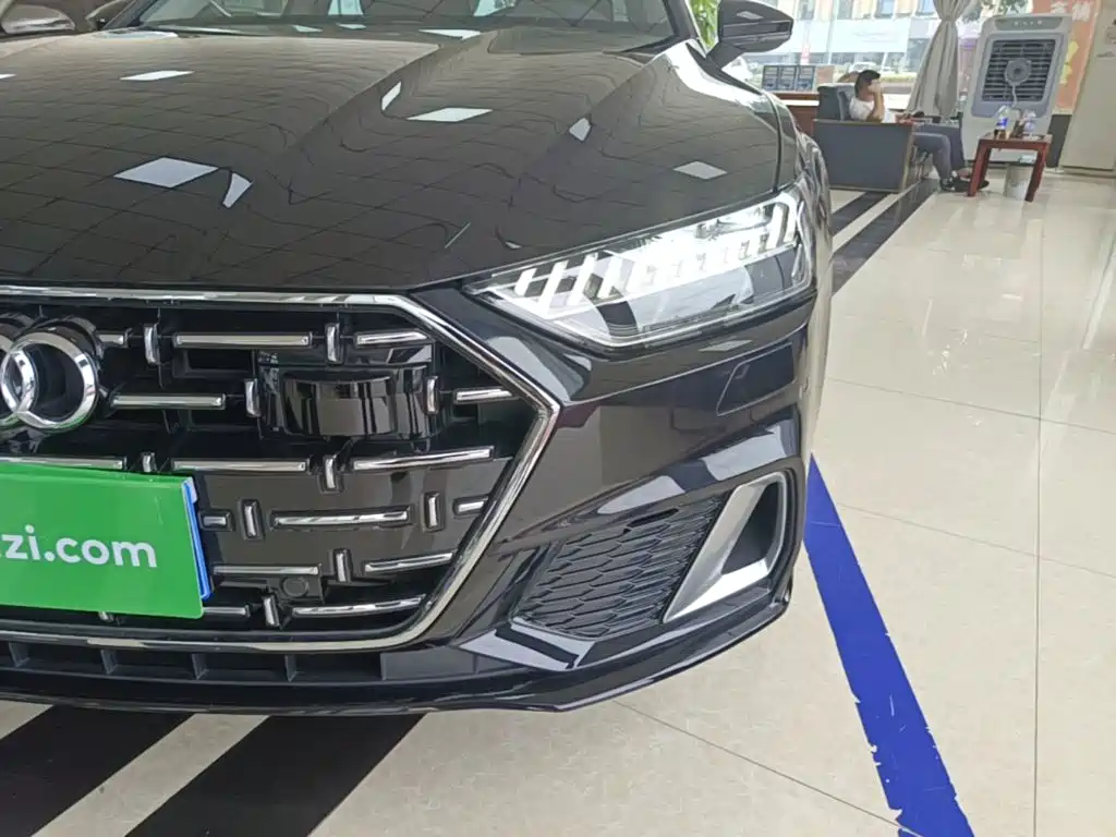 Audi A7L — миниатюра 24
