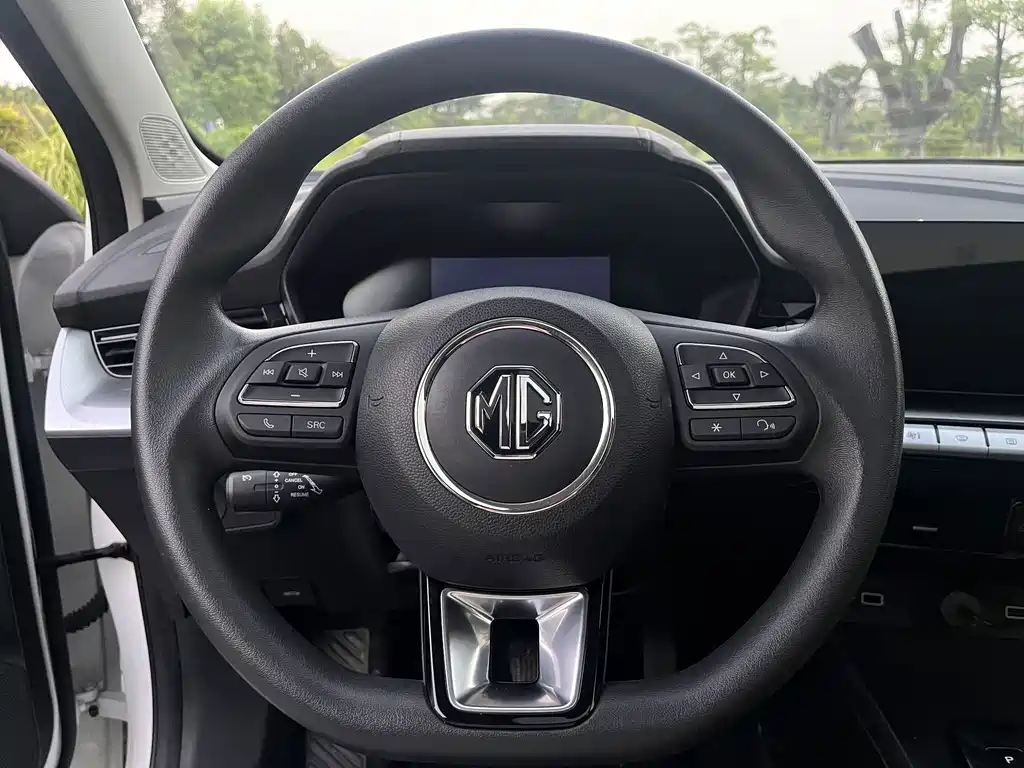 MG MG5 — миниатюра 8
