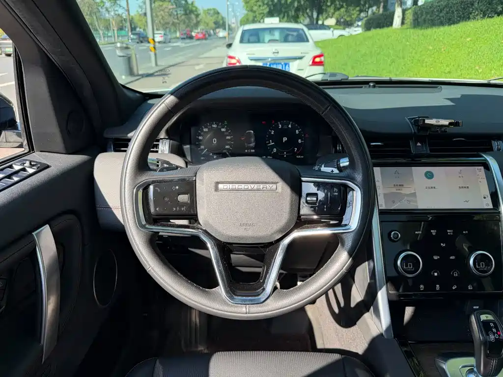 Land Rover Discovery Sport — миниатюра 14