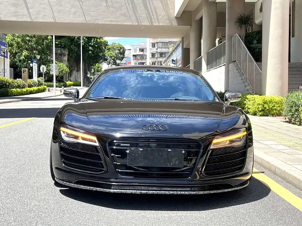 Audi R8 — миниатюра 2