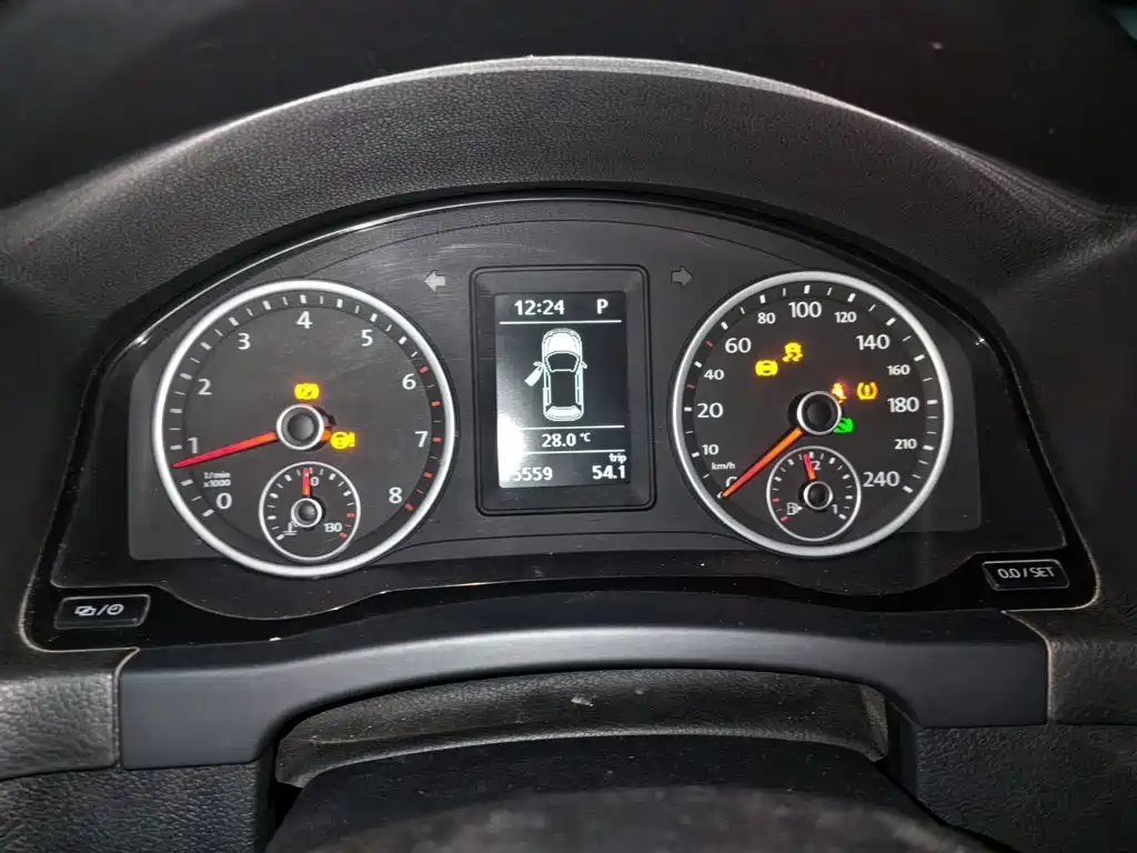 Volkswagen Tiguan — миниатюра 13