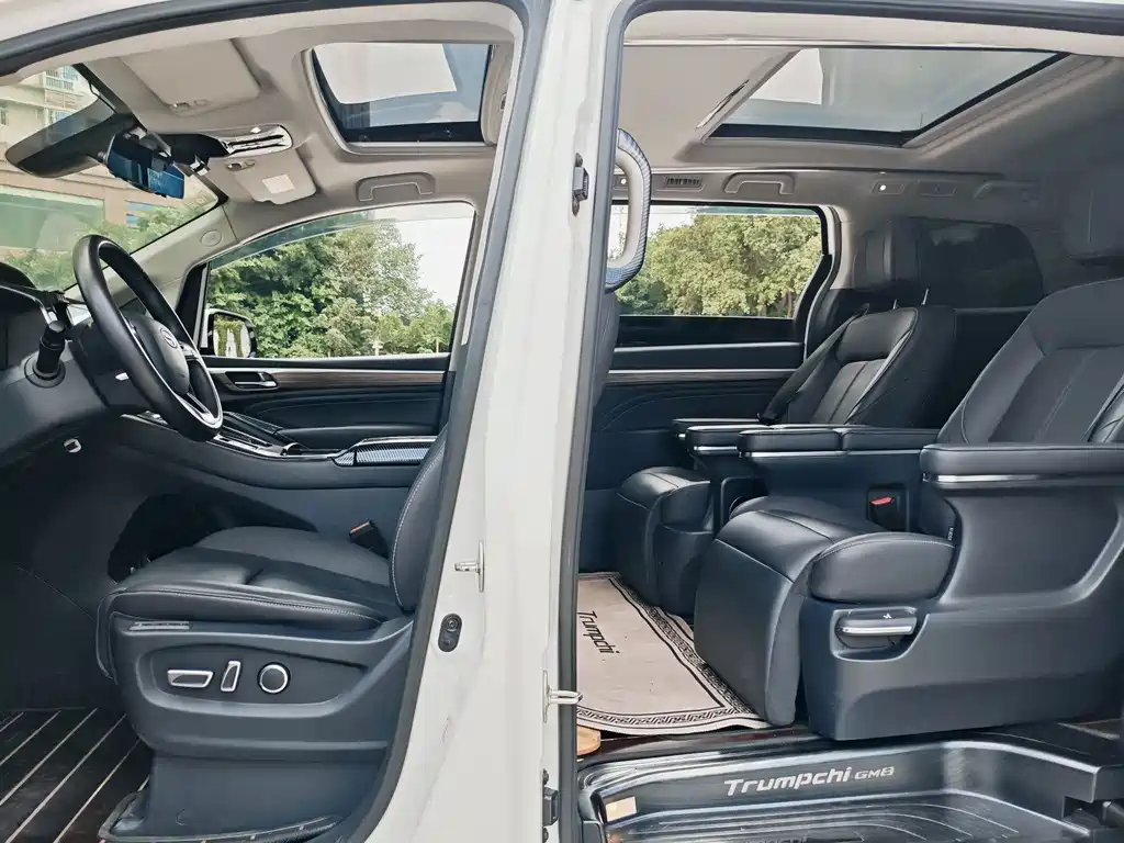 GAC Motor Trumpchi M8 — миниатюра 5