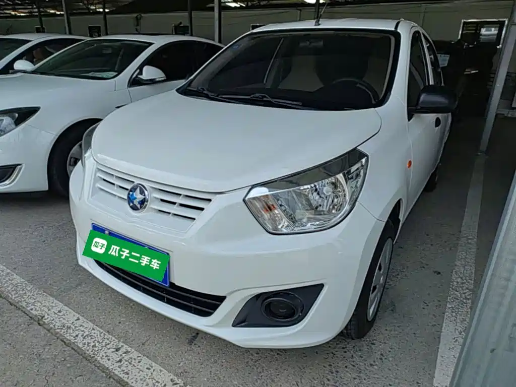 Venucia R30 — миниатюра 2