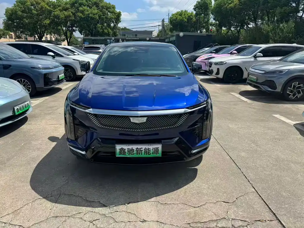 Cadillac IQ