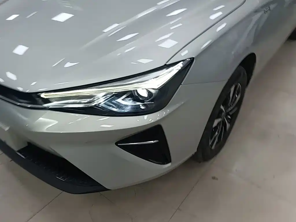 Roewe Ei5 — миниатюра 24