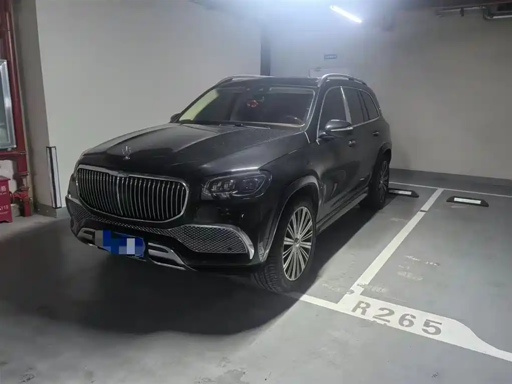 Mercedes-Benz GLS 2023