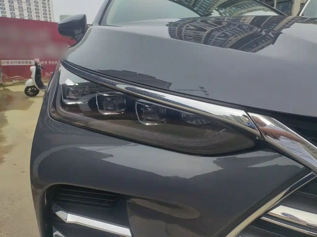 BYD Tang New Energy — миниатюра 7