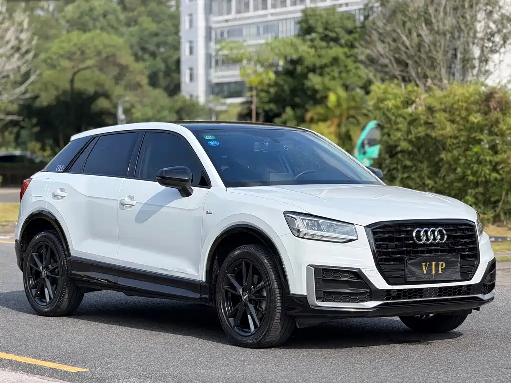 Audi Q2L — миниатюра 3