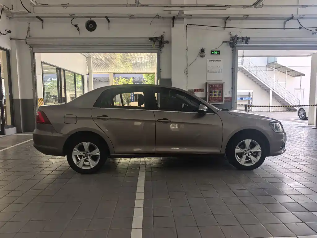 Volkswagen Bora — миниатюра 13