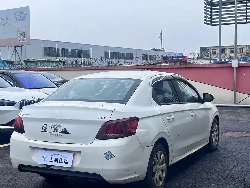 Peugeot 301 — миниатюра 10