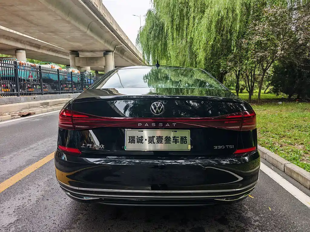 Volkswagen Passat — миниатюра 11