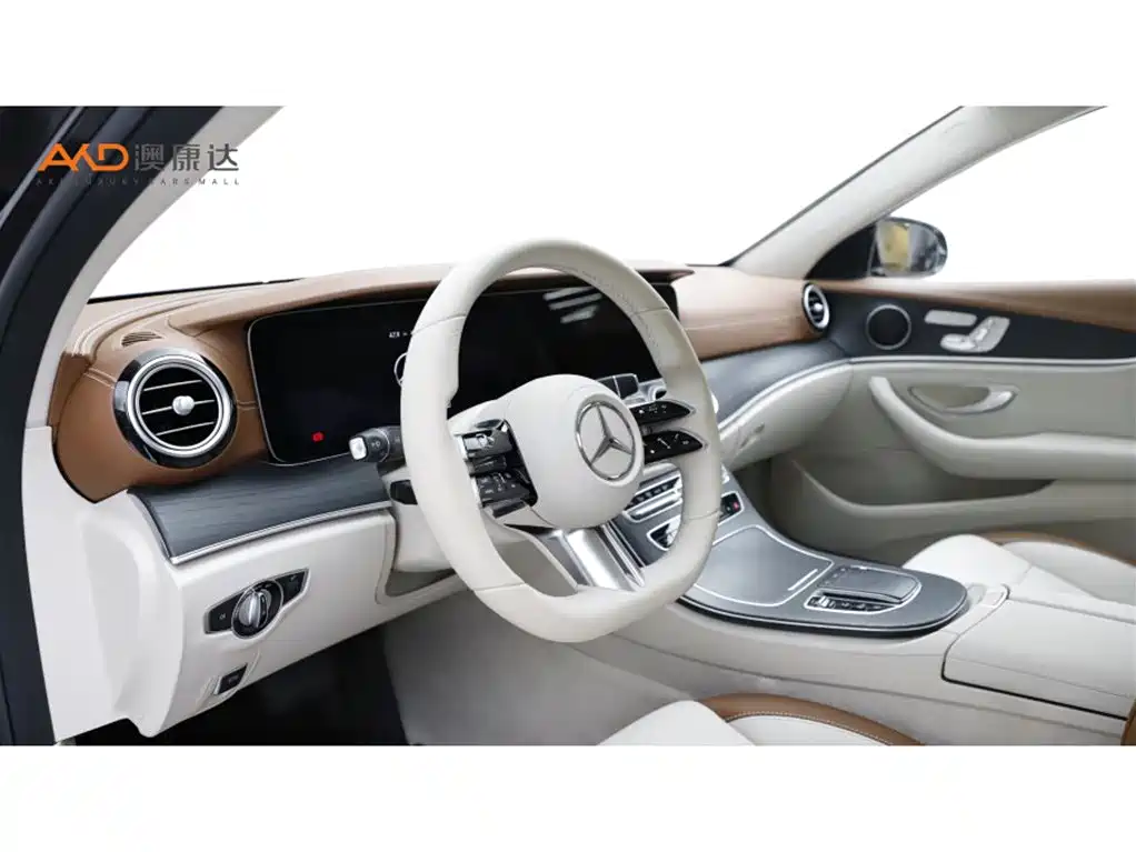 Mercedes-Benz E-Class — миниатюра 6