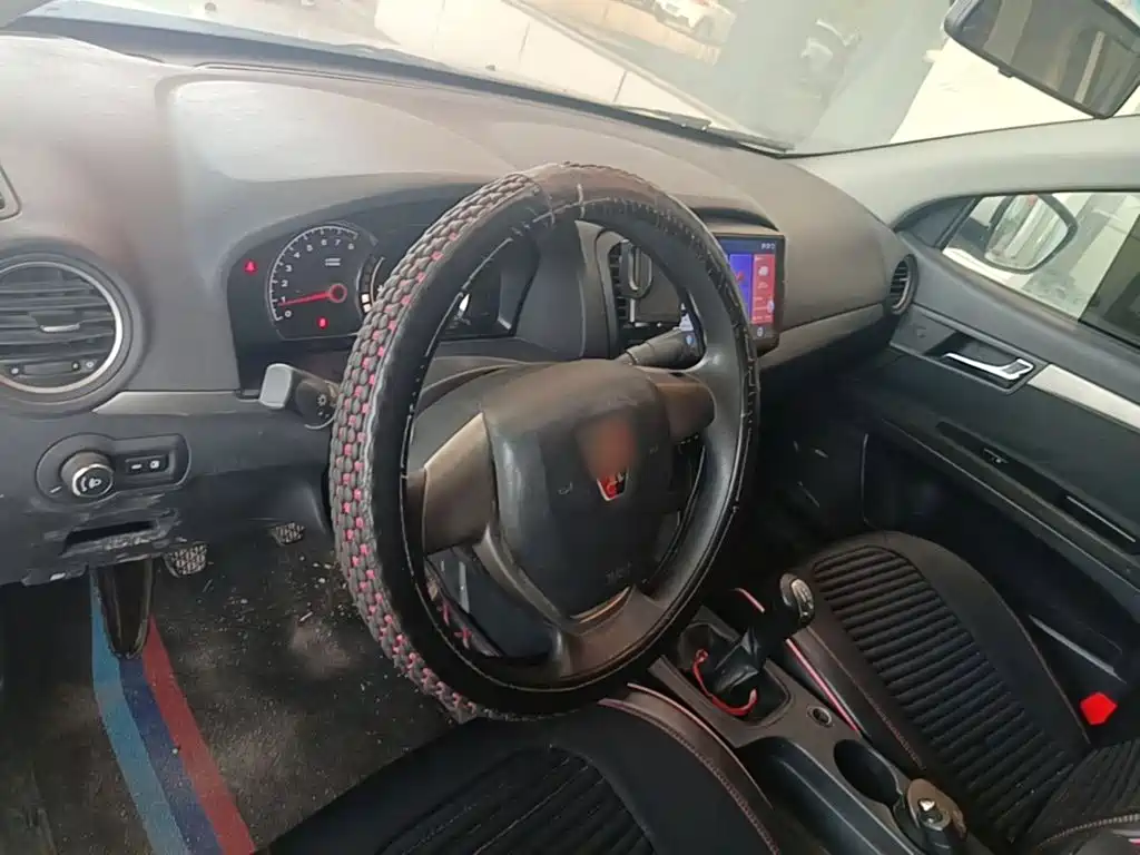 Roewe 350 — миниатюра 11