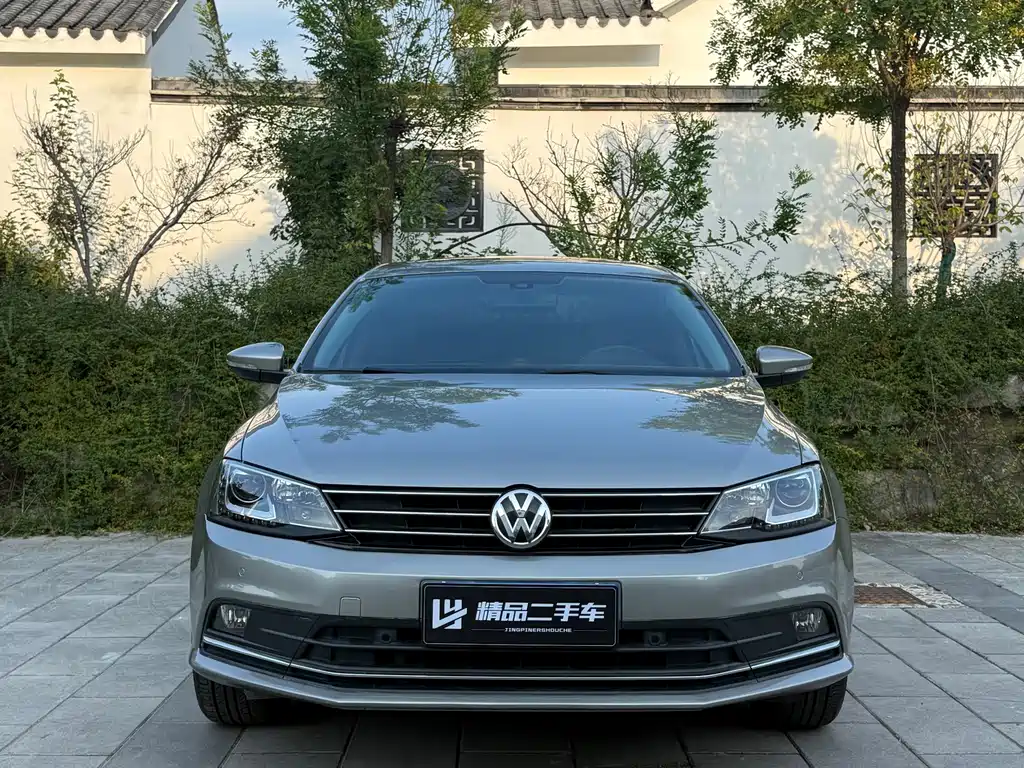 Volkswagen Sagitar — миниатюра 2