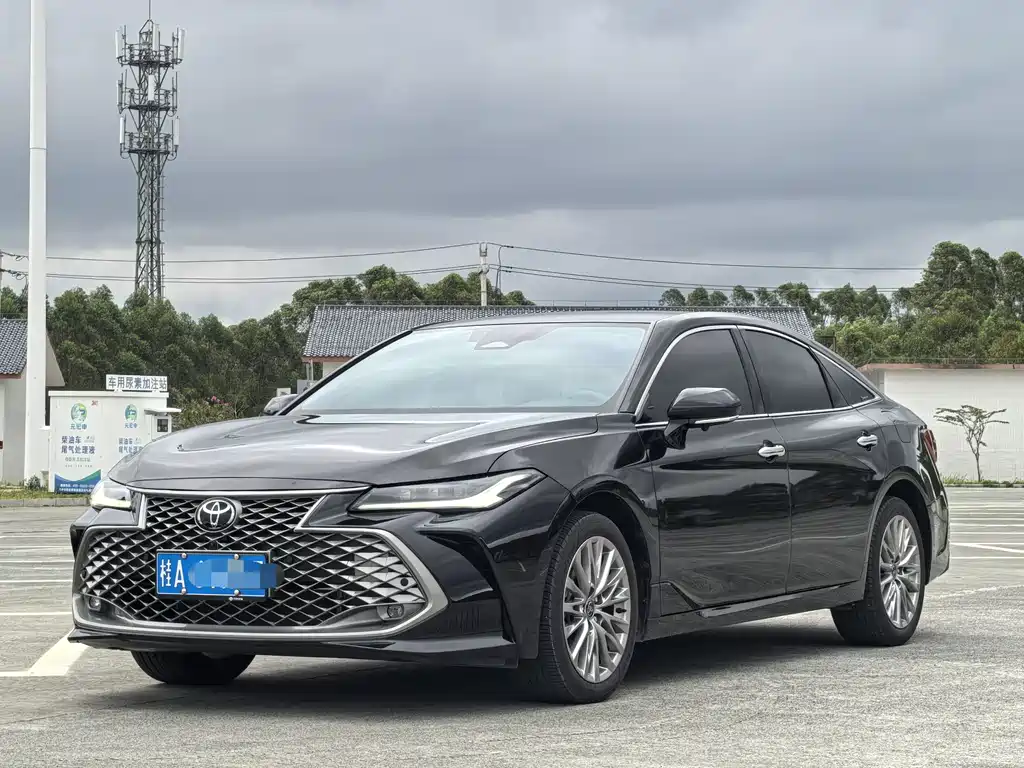 Toyota Avalon — миниатюра 3