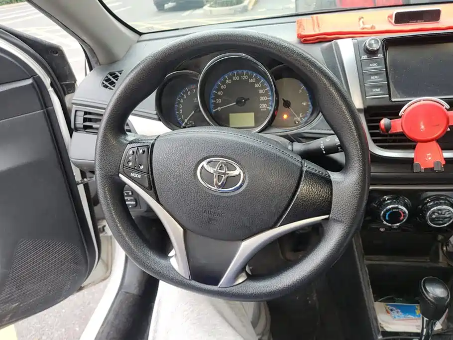 Toyota Vios FS — миниатюра 15