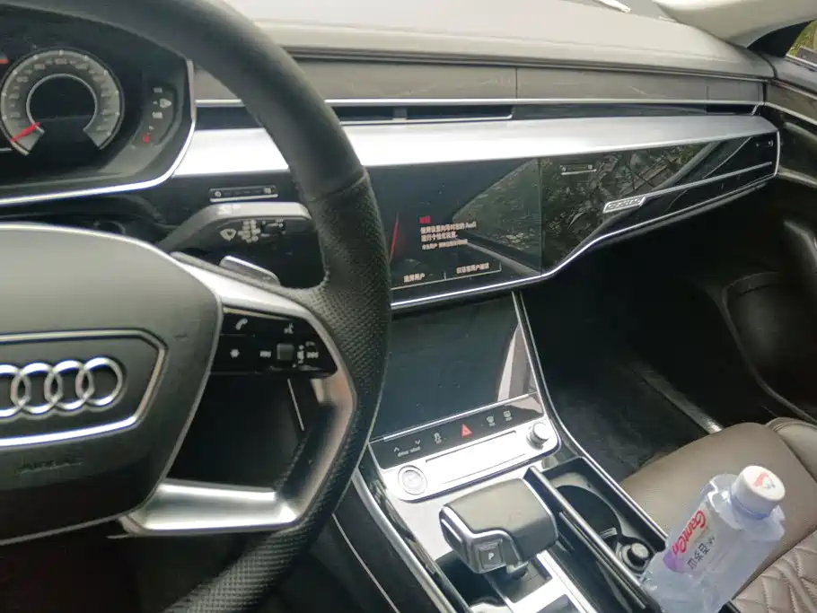 Audi A8 — миниатюра 13
