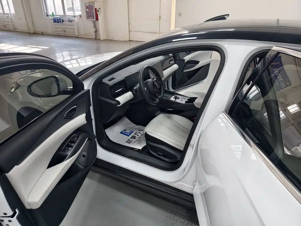 BYD Seal 06 — миниатюра 11