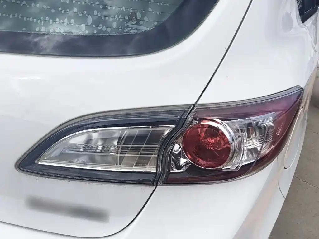 Mazda 3 Xingcheng — миниатюра 8