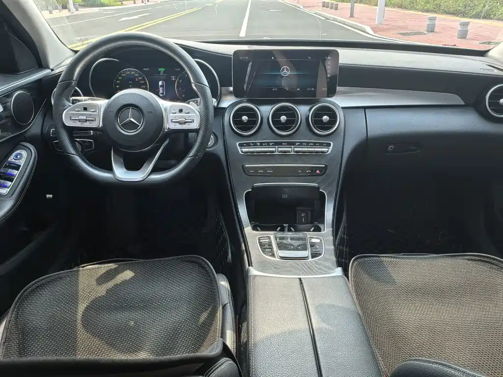 Mercedes-Benz C-Class — миниатюра 5