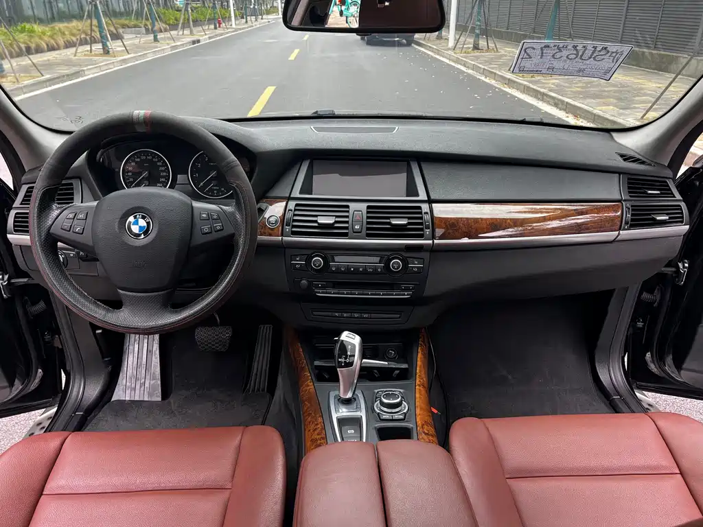 BMW X5 (Import) — миниатюра 24