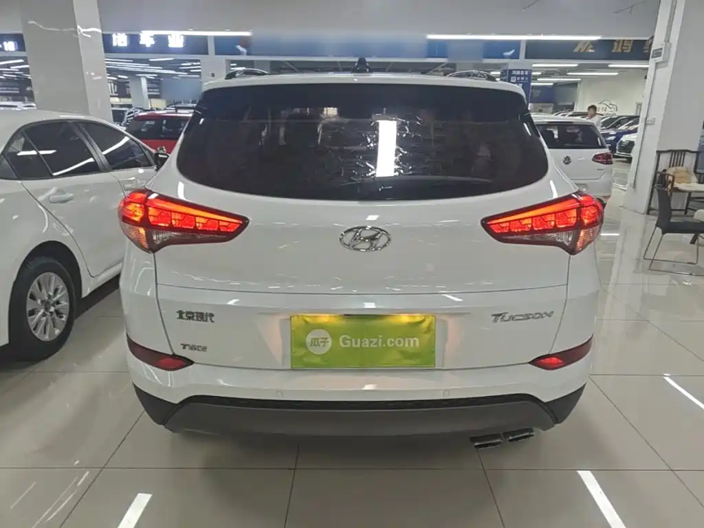 Hyundai Tucson 2015 1.6T DCT Lead
