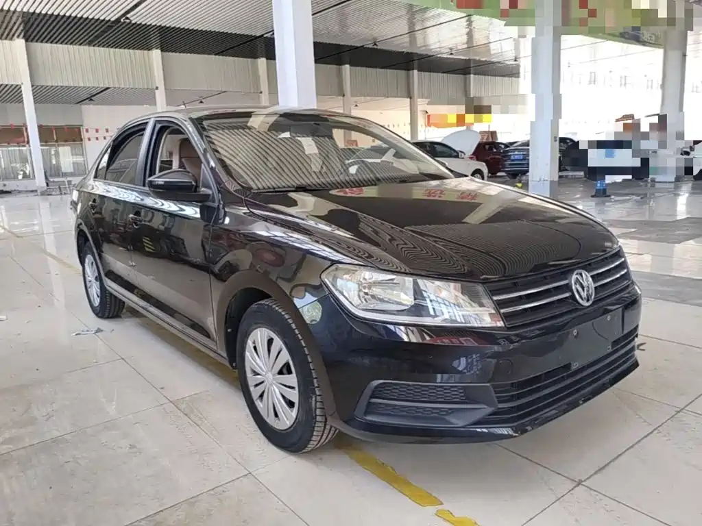 Volkswagen Santana — миниатюра 4