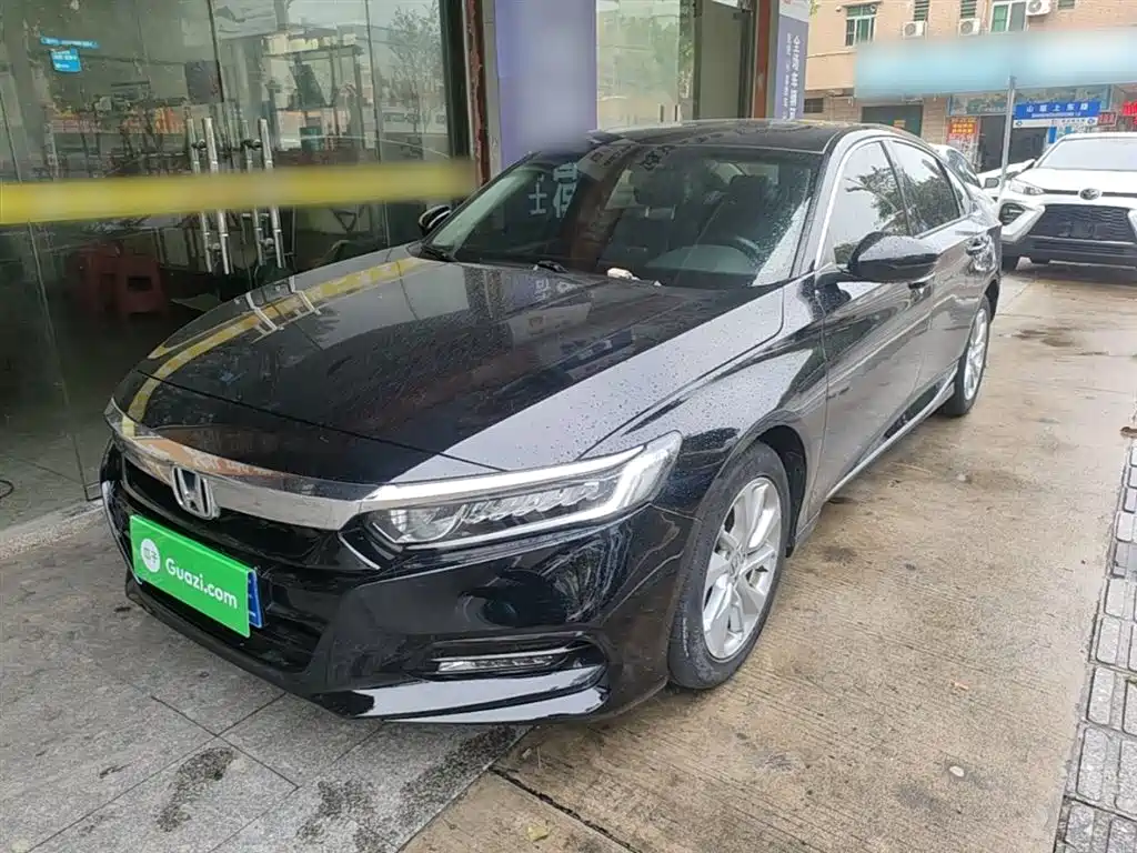 Honda Accord 2018 260TURBO Elite V