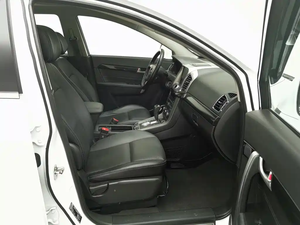 Chevrolet Captiva — миниатюра 23