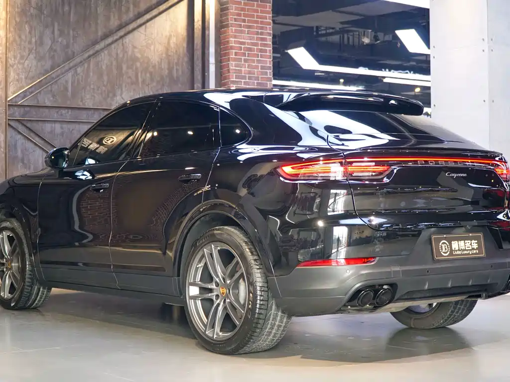 Porsche Cayenne 2023 Cayenne Coupé 3.0T