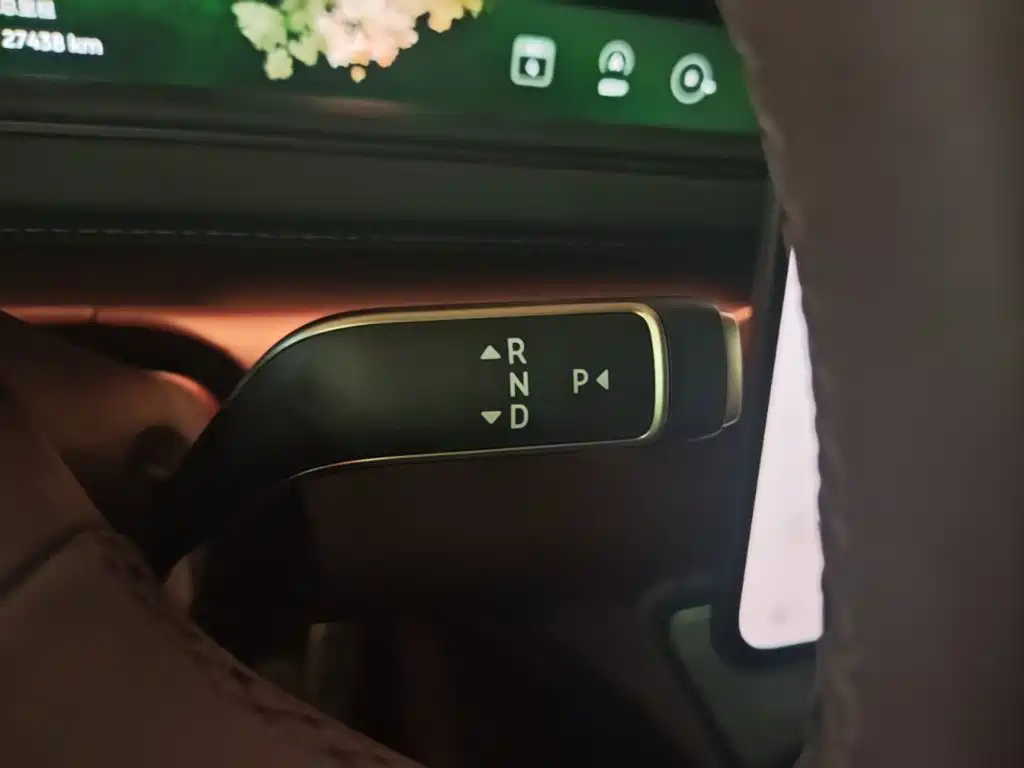 NIO ES8 — миниатюра 14